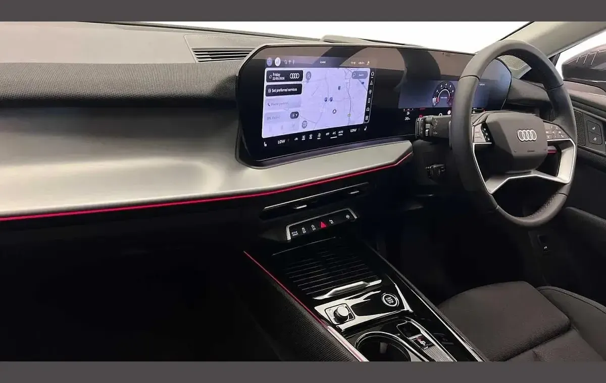 New Audi Q3 Sport 150 HP (110 kW) 2026 Grey SUV