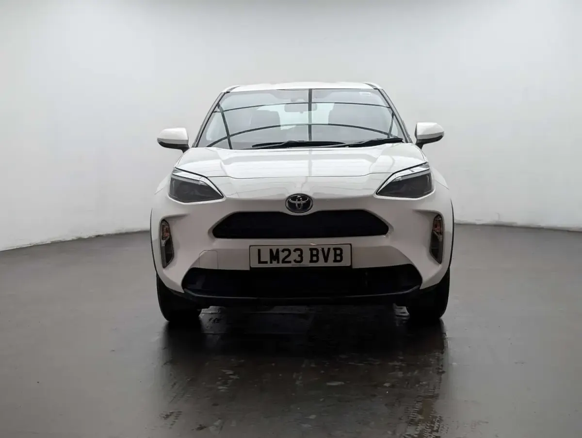 Used Toyota Yaris Cross 2023 White SUV