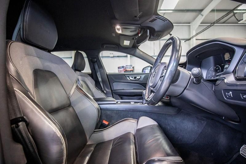 Used Volvo V60 R-Design 2019 Grey Estate