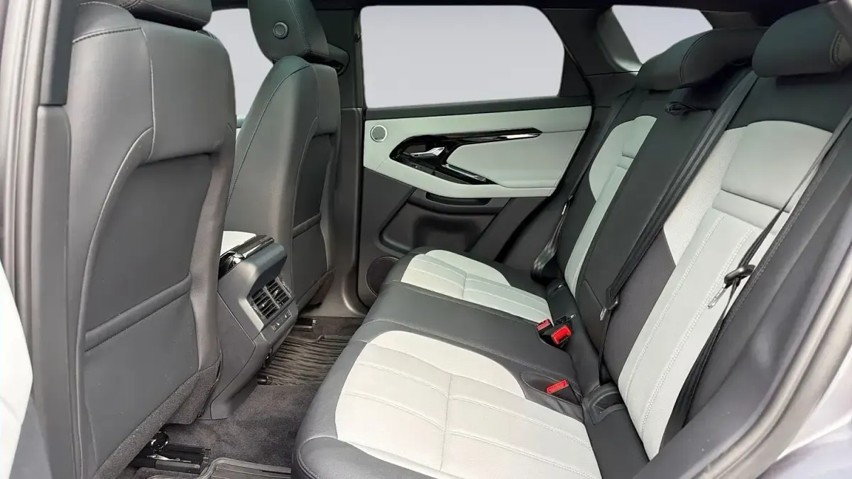 Used Land Rover Range Rover evoque SE Dynamic 2026 Grey SUV