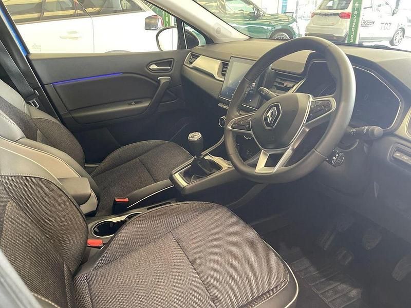 Used Renault Captur Techno 91 HP (66 kW) 2023 Blue/black SUV