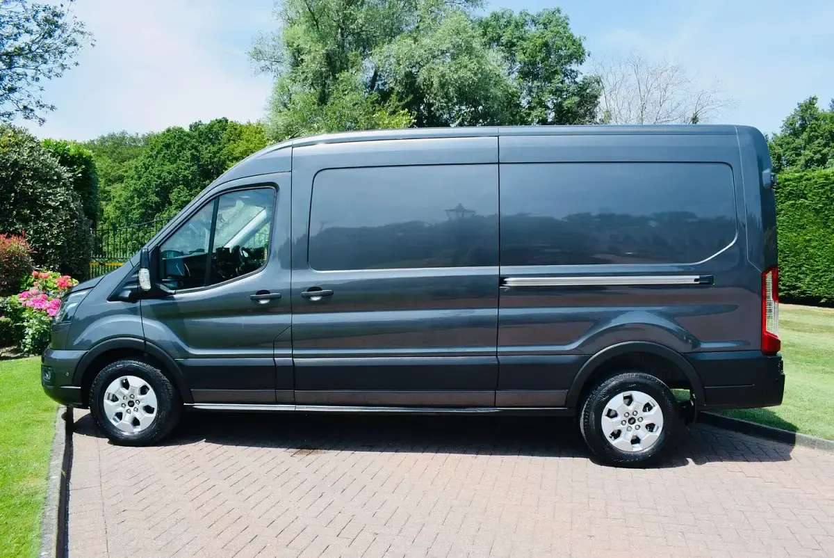 Used Ford Transit Limited 165 HP (121 kW) 2025 Grey Van
