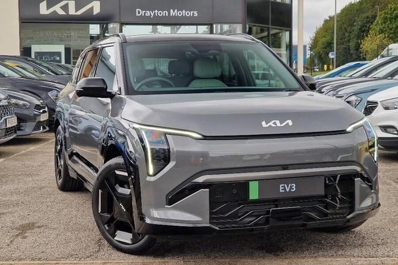 New 2025 Kia EV3 2 SUV | £33,200 (Super price) - Image 1/1
