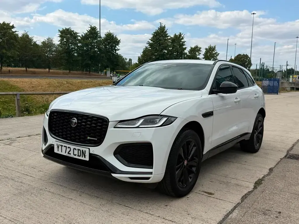 Used Jaguar F-Pace R-Dynamic 2023 White SUV