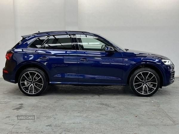 Used Audi Q5 S-Line 190 HP (139 kW) 2019 Blue SUV