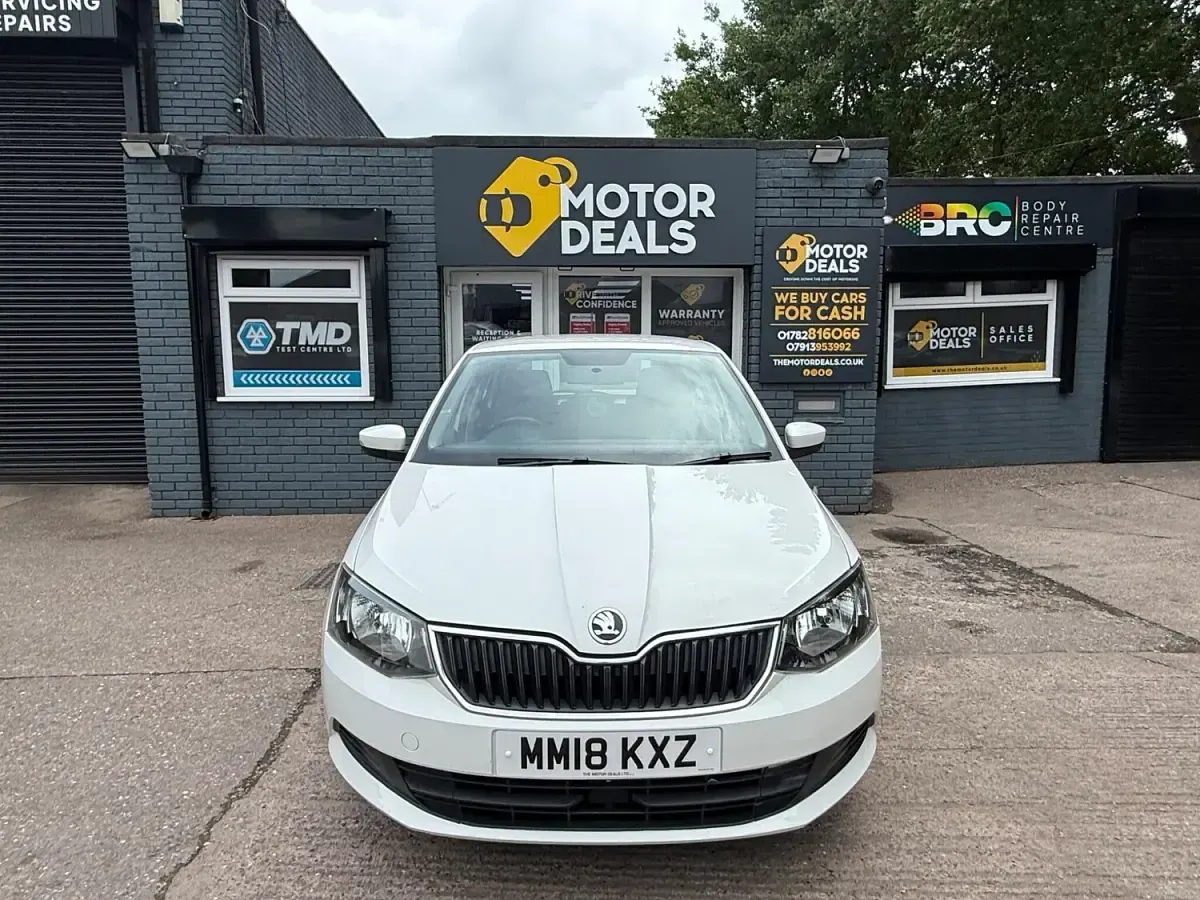 Used Skoda Fabia SE 110 HP (80 kW) 2018 White Hatchback