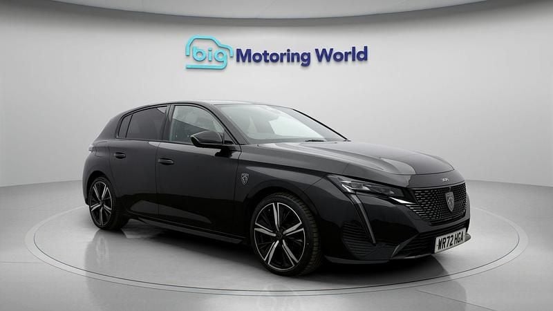 Used Peugeot 308 Premium 224 HP (164 kW) 2022 Black Hatchback
