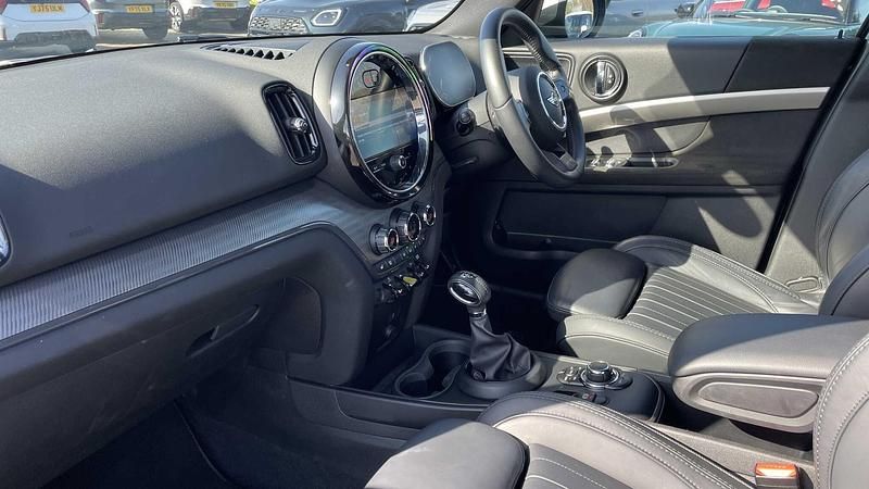 Used Mini Cooper S Countryman Exclusive 219 HP (161 kW) 2023 Black SUV