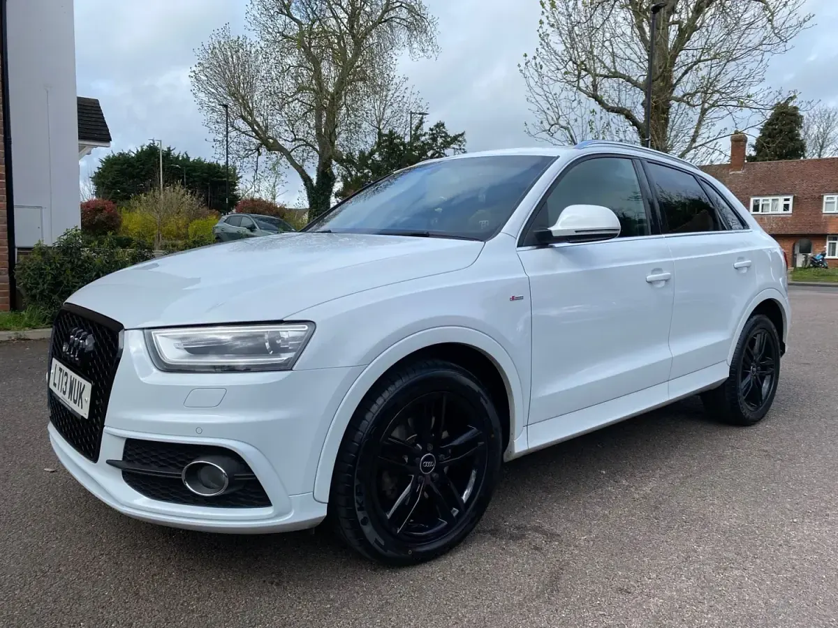 Begagnad Audi Q3 S-Line 177 HK (130 kW) 2013 Vit SUV