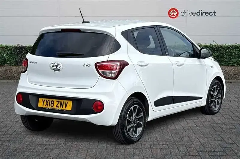 Używany Hyundai i10 GO! 67 KM (49 kW) 2018 Biały Hatchback