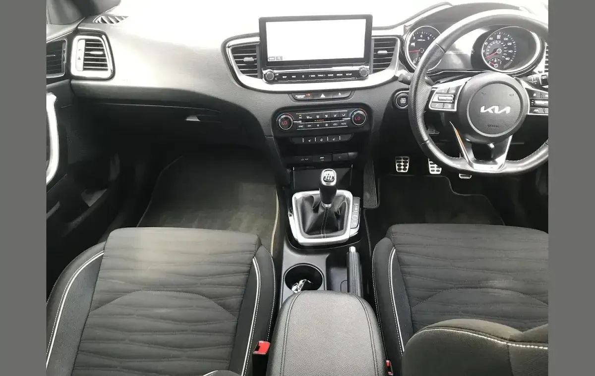 Used Kia Ceed GT-Line 158 HP (116 kW) 2022 Black Hatchback
