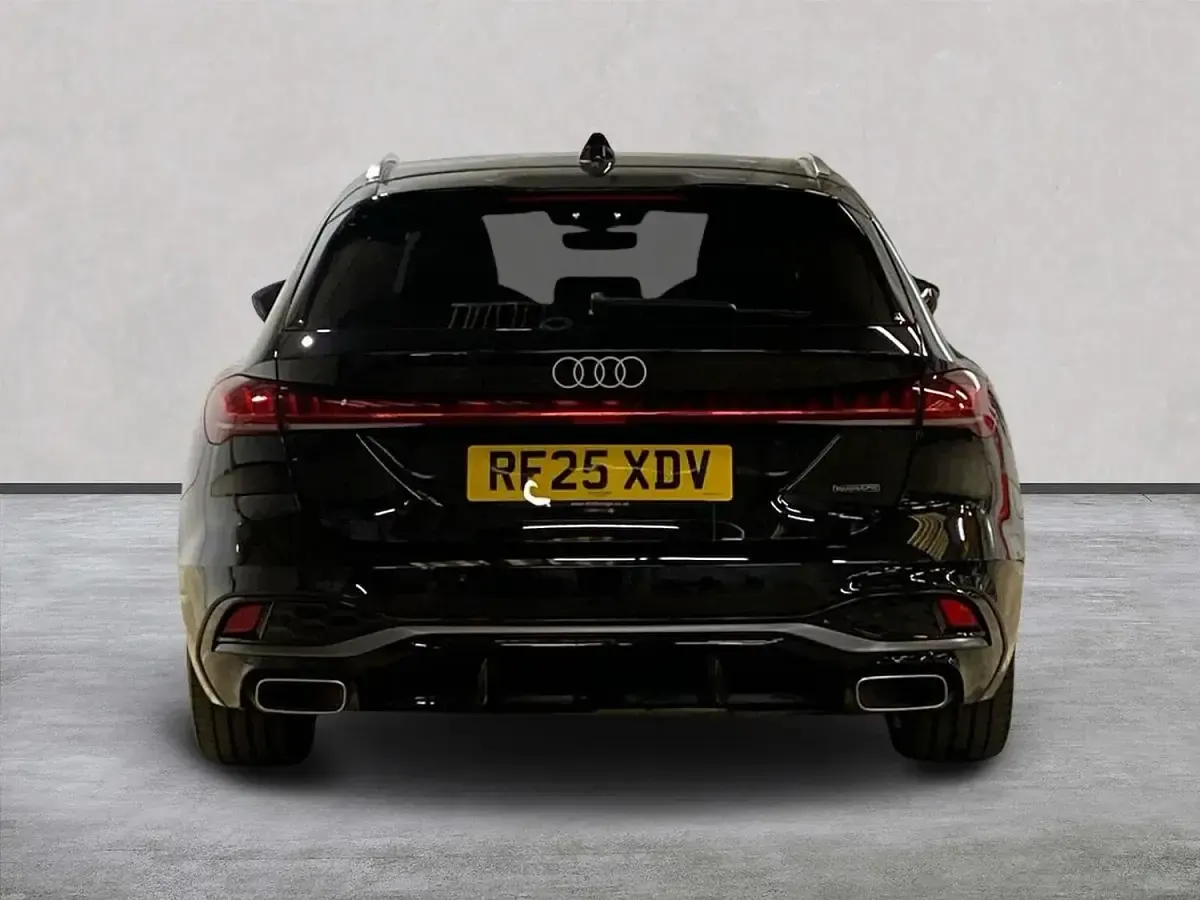 Used Audi A5 S-Line 299 HP (219 kW) 2025 Black Estate