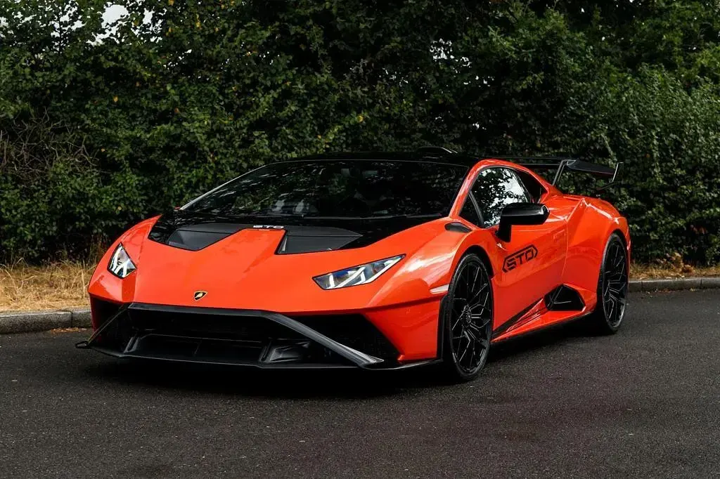 Used Lamborghini Huracán 640 HP (470 kW) 2022 Coupe
