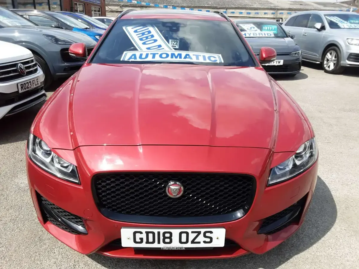 Begagnad Jaguar XF R-Sport 2018 Röd Kombi