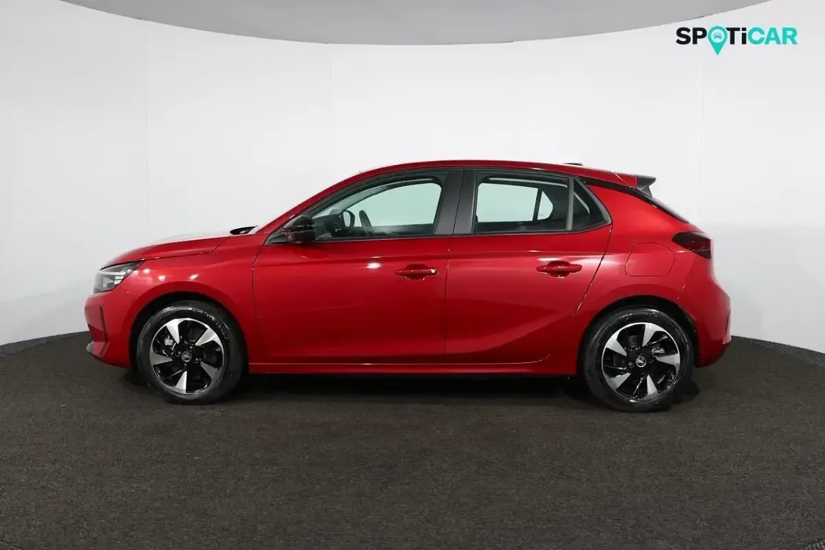Used Vauxhall Corsa-e Design Edition 100 kW (136 HP) 2024 Red Hatchback