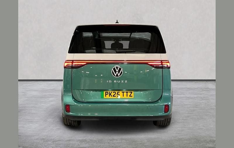 Used VW ID. Buzz Pro 210 kW (286 HP) 2025 White MPV