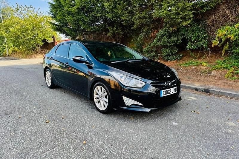 Black Used 2012 Hyundai i40 Style Sedan | £2,995 (Fair price) - Image 1/1