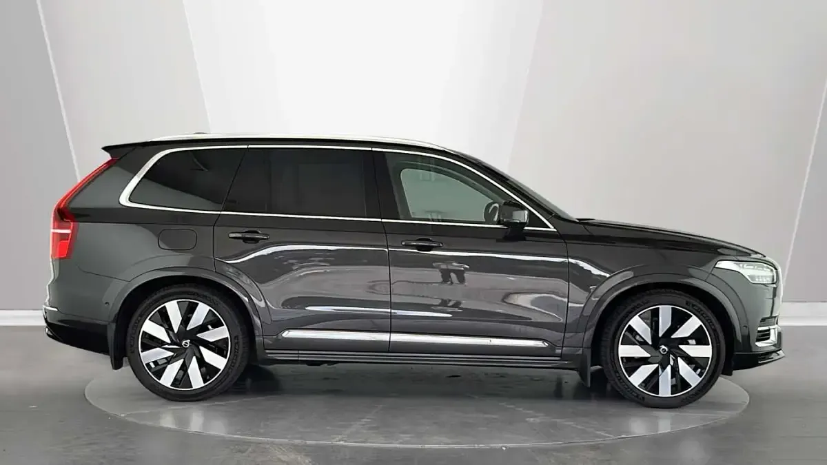 Used Volvo XC90 Ultimate 449 HP (330 kW) 2024 SUV