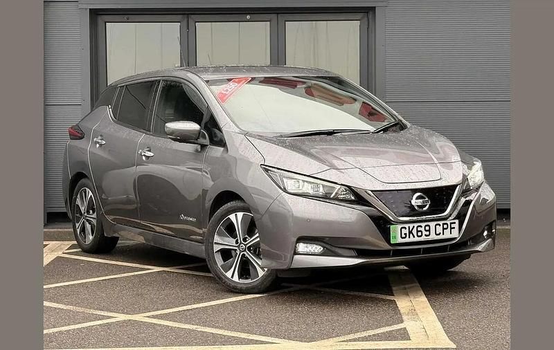Used Nissan Leaf Tekna 110 kW (150 HP) 2019 Grey Hatchback