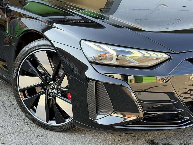 Used Audi e-tron GT quattro Premium 475 kW (646 HP) 2022 Black Sedan
