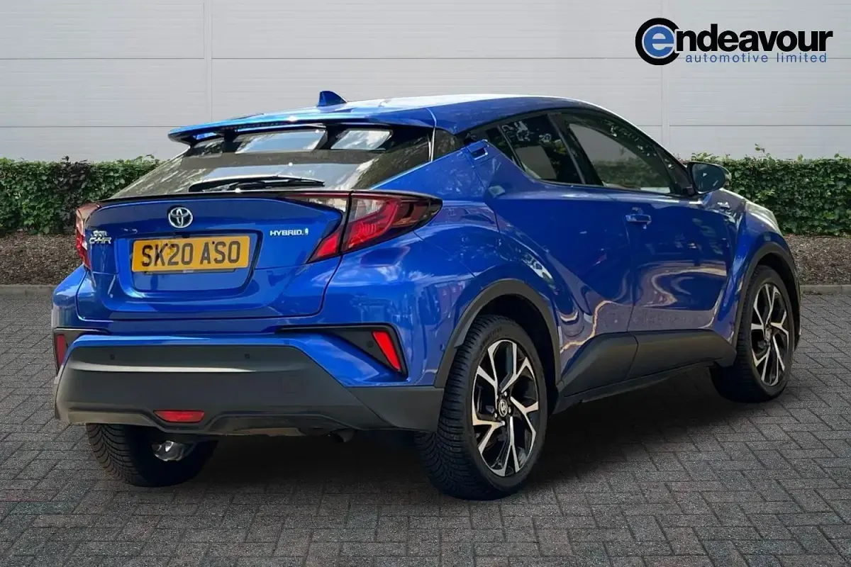 Used Toyota C-HR Design 122 HP (89 kW) 2020 Blue SUV