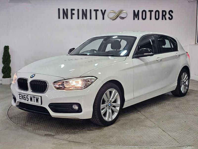 Used BMW 118 Sport Line 2016 White Hatchback