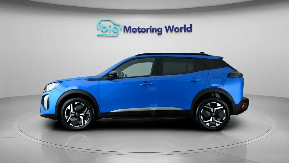 Used Peugeot 2008 Allure 131 HP (96 kW) 2024 Blue SUV