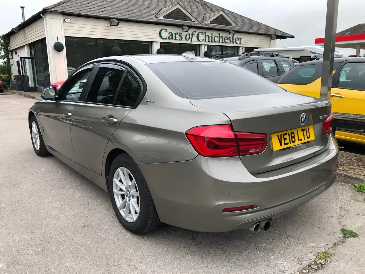 Used BMW 330e 252 HP (185 kW) 2018 Silver Sedan