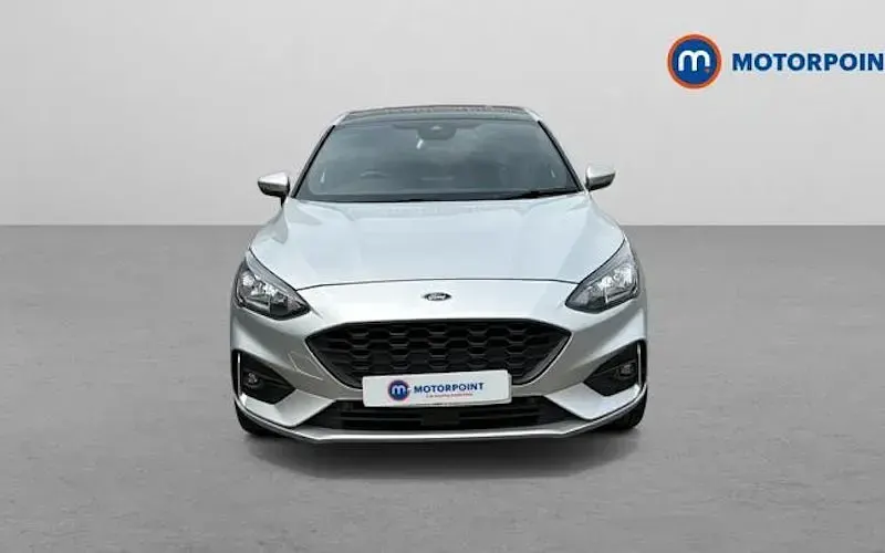 Used Ford Focus ST-Line X 125 HP (91 kW) 2020 Silver Hatchback
