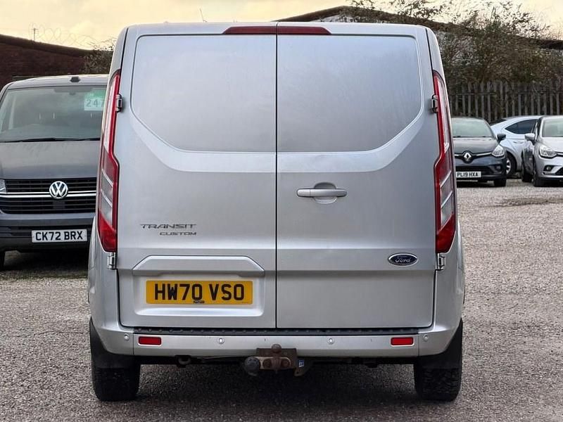 Used Ford Transit Custom Limited 130 HP (95 kW) 2020 Silver Van