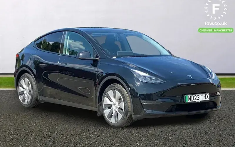 Used Tesla Model Y Long Range AWD 286 kW (389 HP) 2025 SUV