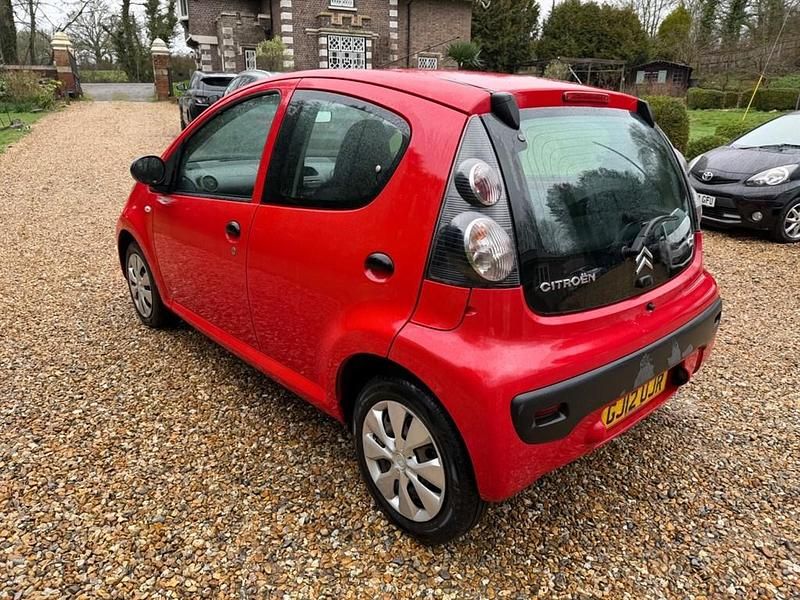 Used Citroën C1 VTR Sport 68 HP (50 kW) 2012 Red Hatchback