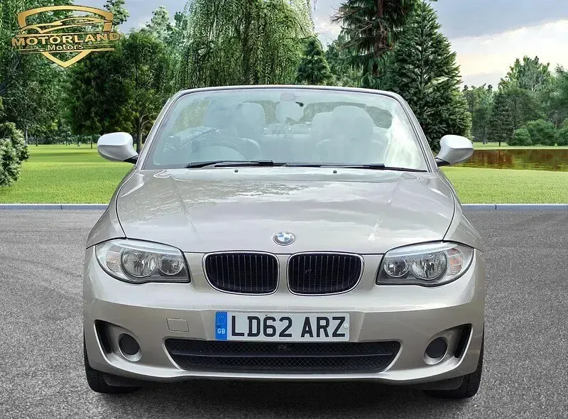 Used BMW 118 Cabriolet Exclusive 2012 Silver Cabriolet