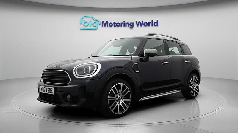 Used Mini Cooper Countryman Exclusive 136 HP (100 kW) 2023 Black SUV