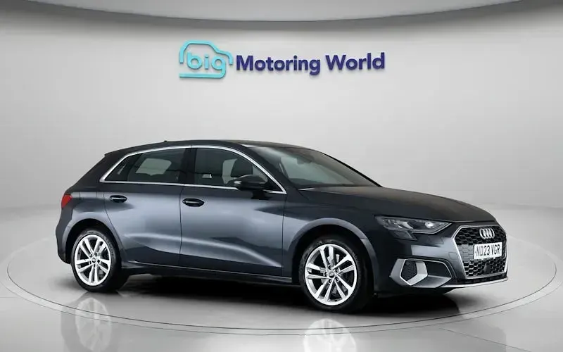 Used Audi A3 Sportback e-tron Sport 204 HP (150 kW) 2025 Hatchback