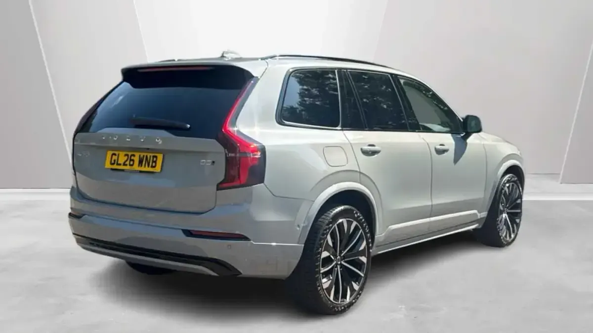 Used Volvo XC90 Plus 247 HP (181 kW) 2026 SUV