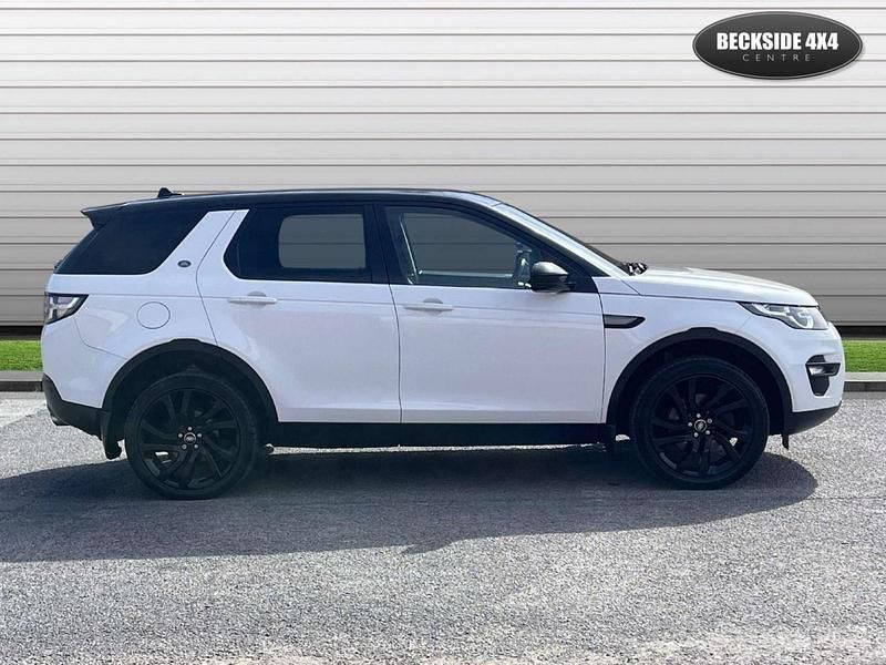 Used Land Rover Discovery Sport SE 2015 White SUV