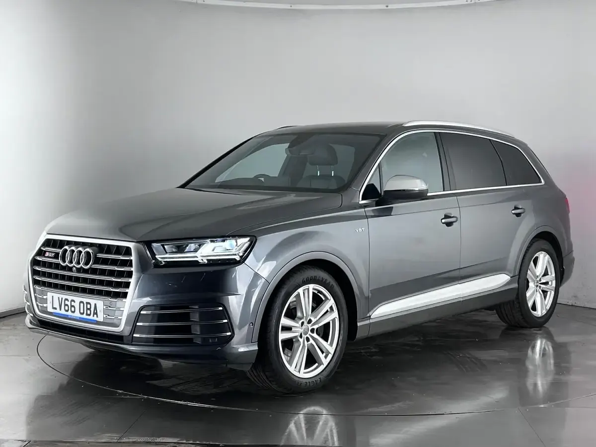 Usado Audi SQ7 S-Line 435 CV (319 kW) 2016 Gris SUV