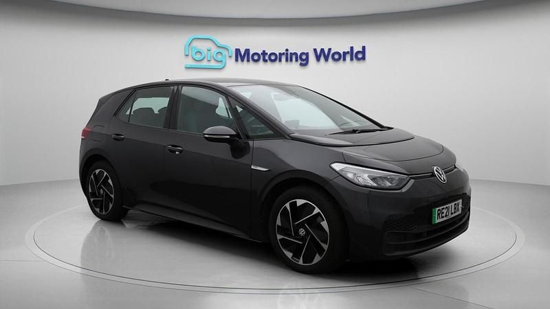 Grey Used 2021 VW ID.3 Pro Performance Hatchback | £12,300 (Good price) - Image 1/4
