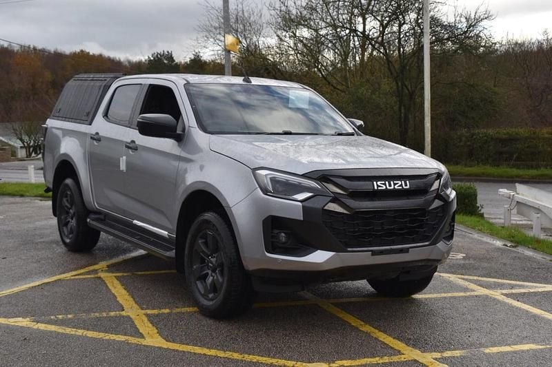 Silver New 2025 Isuzu D-Max Pickup | £39,982 (Expensive) - Image 1/3