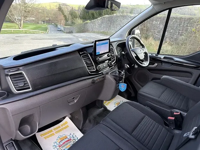 Used Ford Transit Custom Limited 130 HP (95 kW) 2023 Black Van