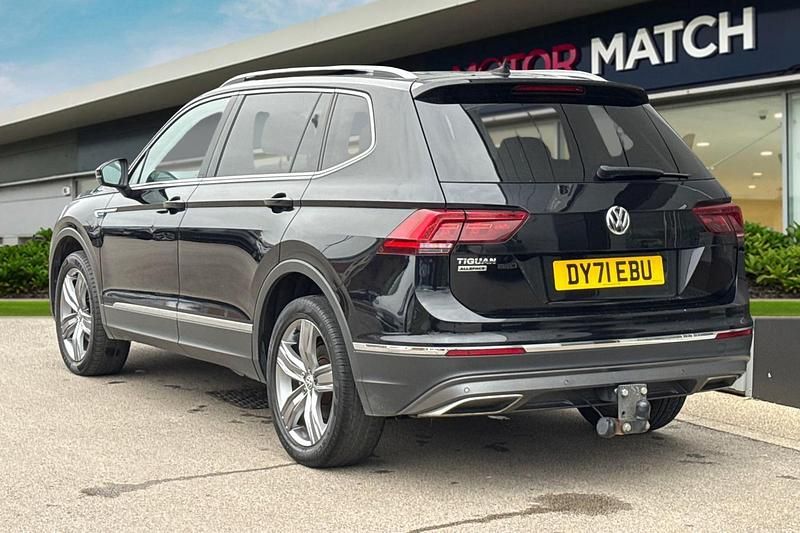 Used VW Tiguan Allspace SEL 150 HP (110 kW) 2021 Black SUV