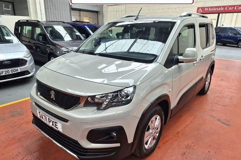 Beige Used 2021 Peugeot Rifter Allure Premium MPV | £14,495 (Good price) - Image 1/1