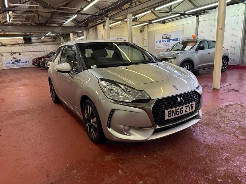 Used DS Automobiles DS3 Chic 110 HP (80 kW) 2016 Silver Hatchback