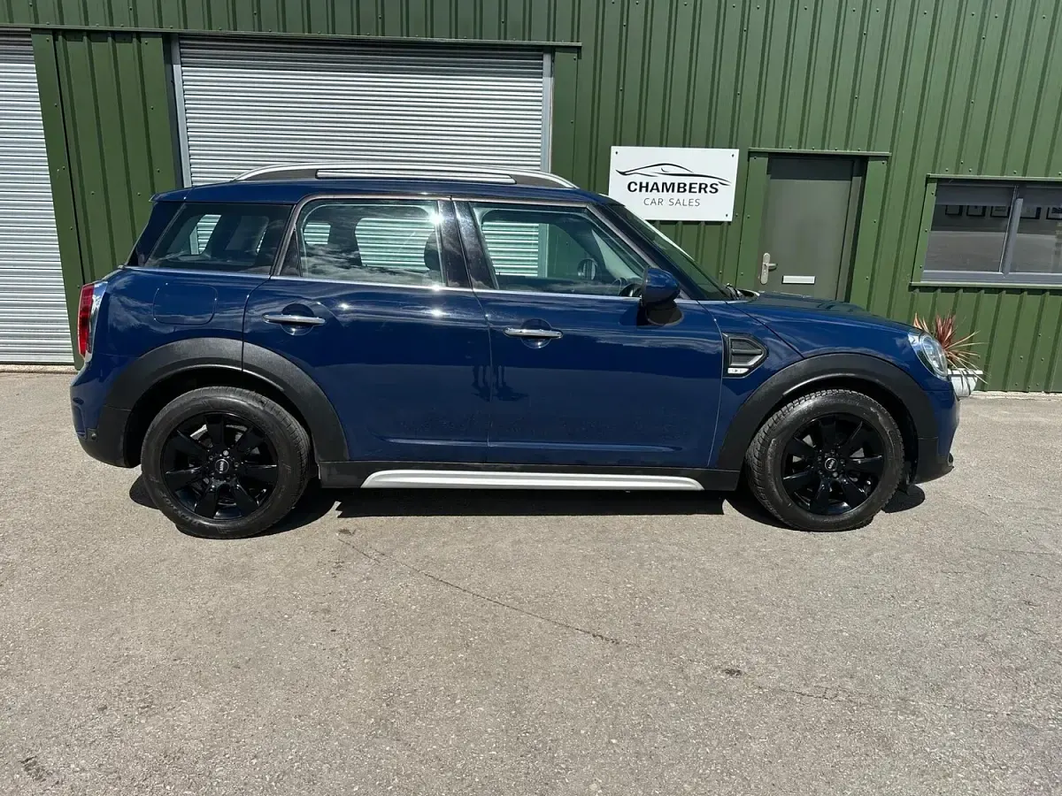 Used Mini Cooper D 150 HP (110 kW) 2017 Blue Hatchback