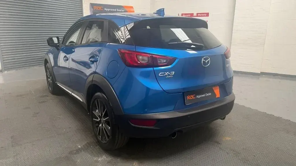 Second-hand Mazda CX-3 Inclusive 105 CP (77 kW) 2017 Albastru SUV