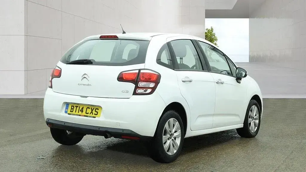 Used Citroën C3 VTR Sport 2014 White Hatchback