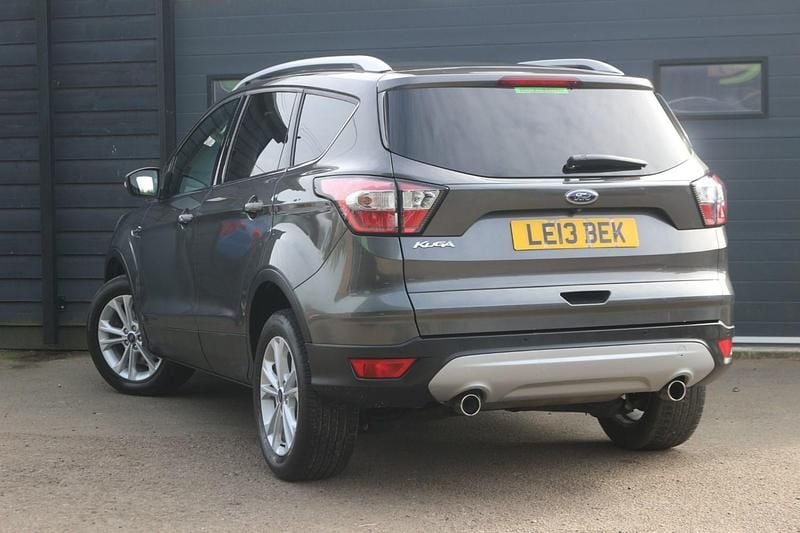 Used Ford Kuga Titanium 150 HP (110 kW) 2017 Grey SUV
