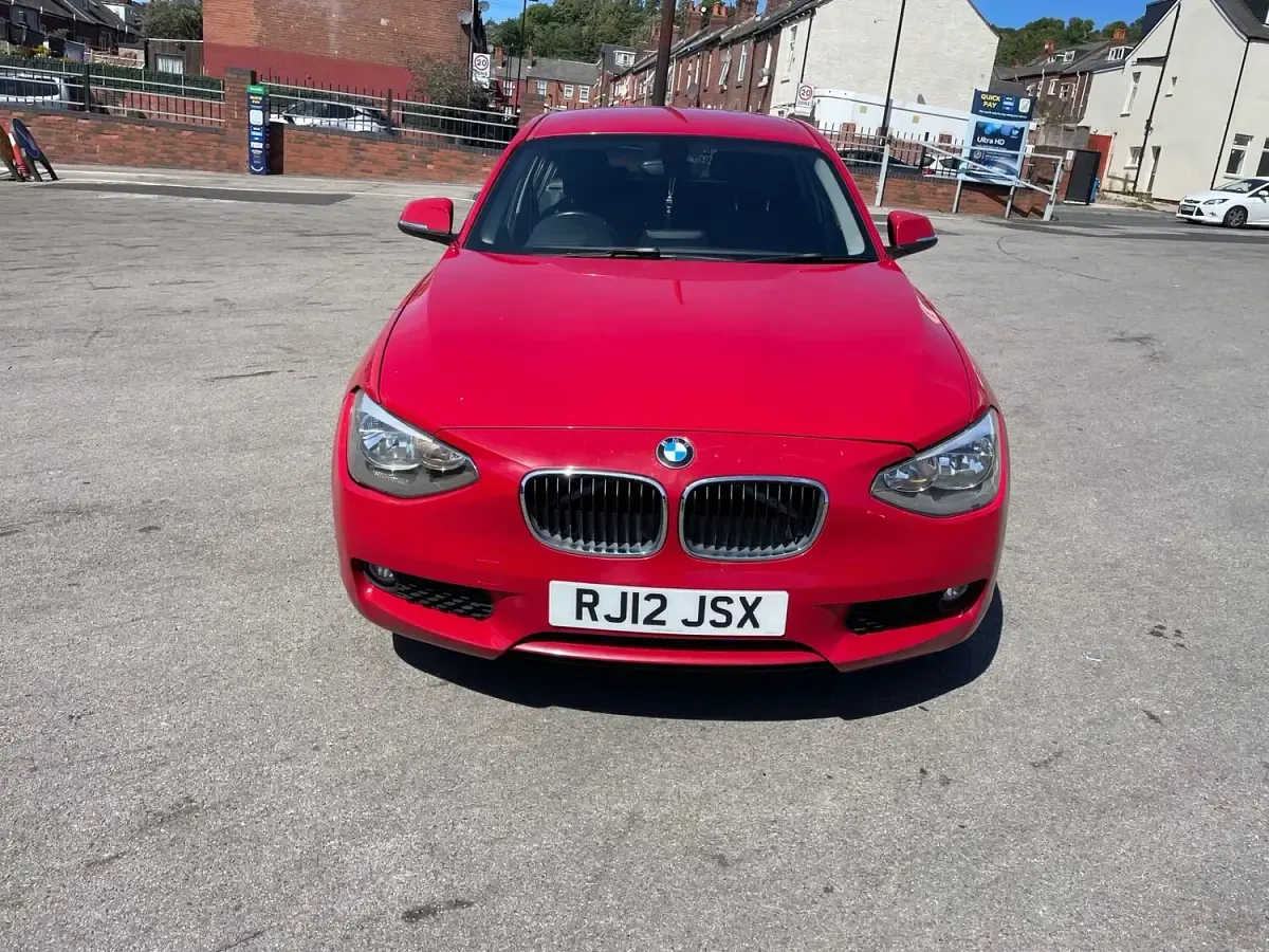 Used BMW 116 Efficient Dynamics 116 HP (85 kW) 2012 Red Hatchback