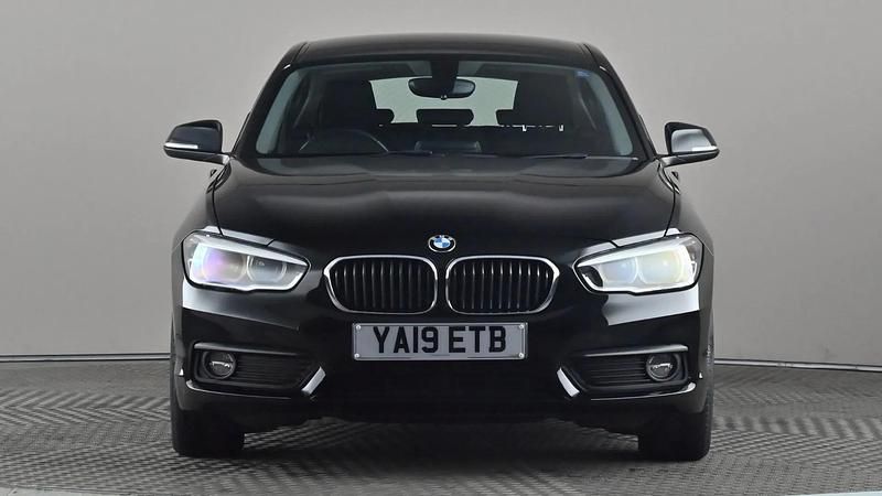 Used BMW 116 116 HP (85 kW) 2019 Black Hatchback